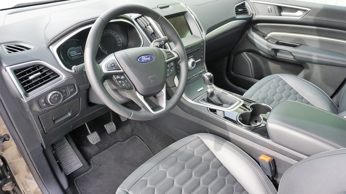 Die edle Lederausstattung wertet den Ford S-Max Vignale spürbar auf.