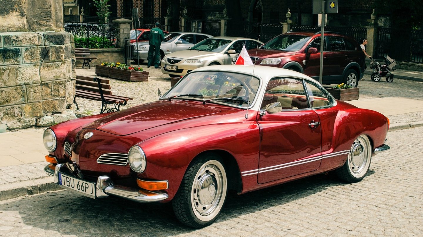 Egal ob neu oder alt, das eigene Auto soll gut aber fair versichert sein.