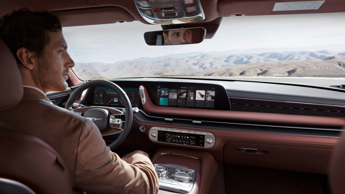 Das G90-Cockpit entspricht dem akutellen Genesis-Stil.