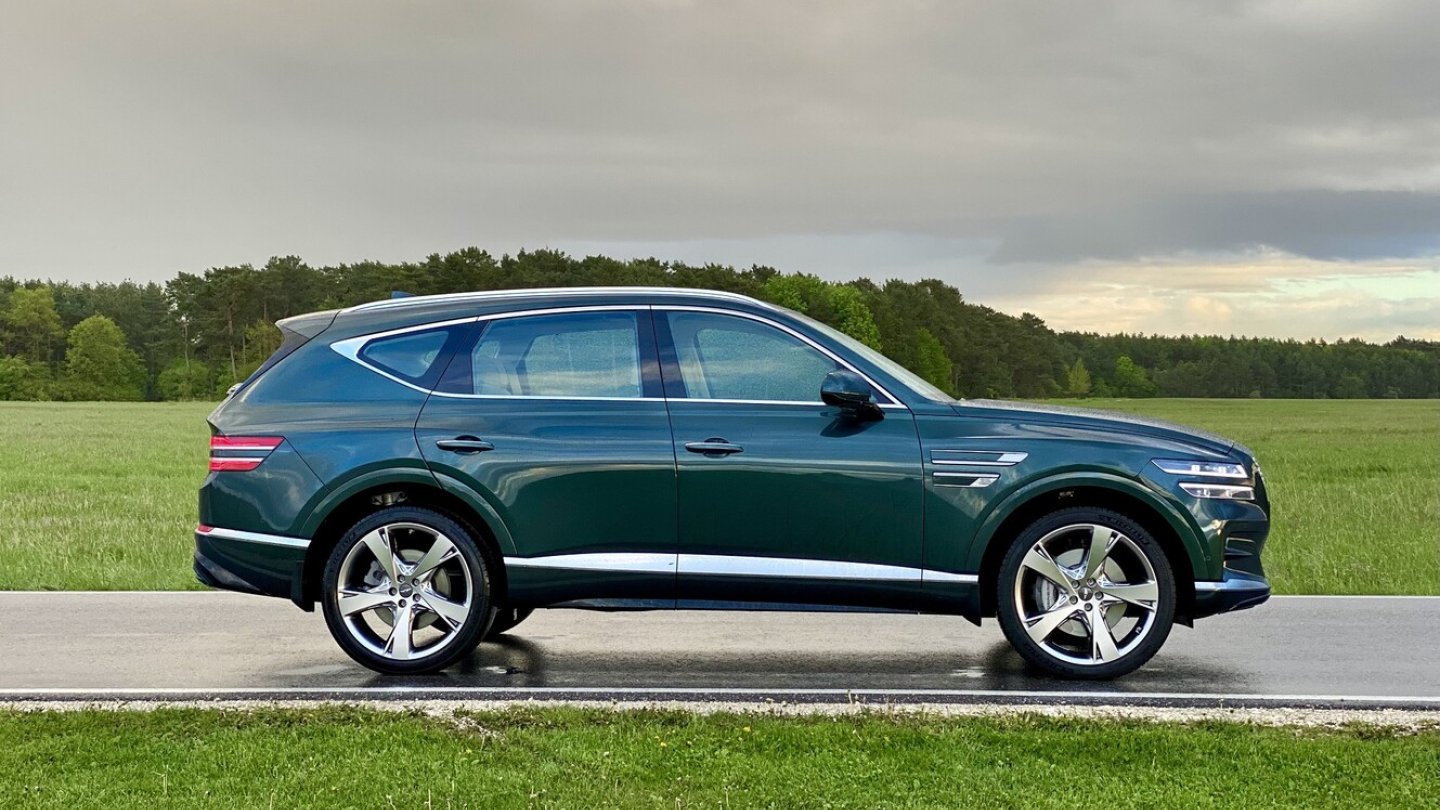 Der Genesis GV80 tritt u.a. gegen BMW X5 und Mercedes-Benz GLE an.