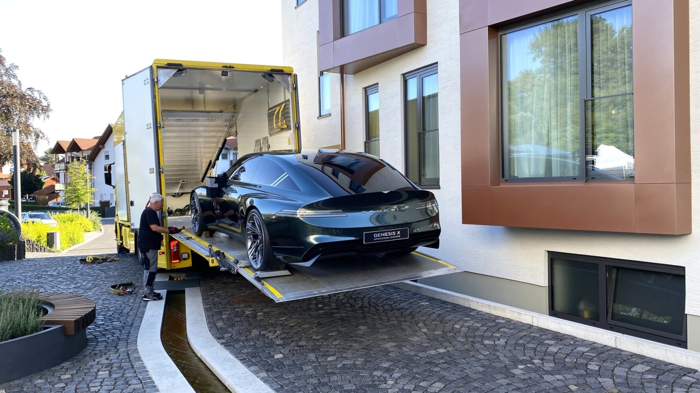 Jet Setter: Die Studie kam aus Goodwood und reiste im Anschluss an das Gespräch zu einer Messe nach Korea.