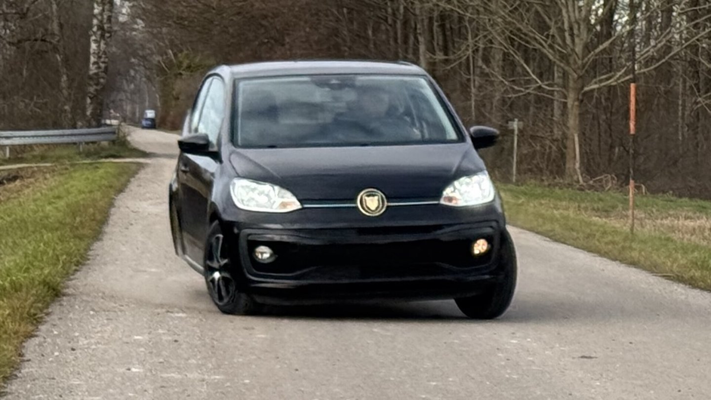 Kippgefahr? Nein! Hinterachskonstruktion und Leistung vermeiden Eskapaden.