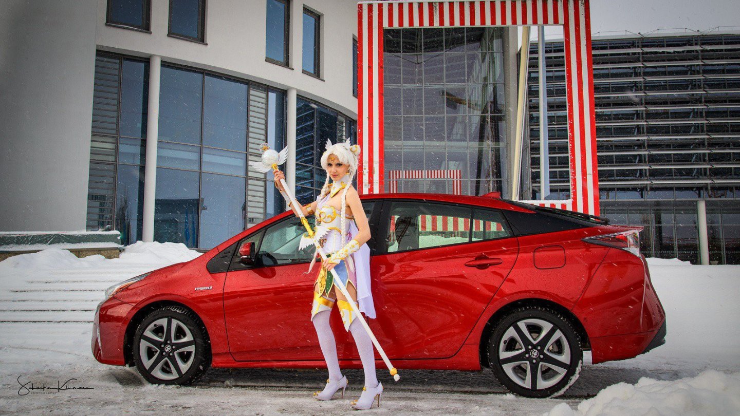 Beim Kauf eines Toyota Hybrid gibt es einen Nachlass von 4.000 Euro.