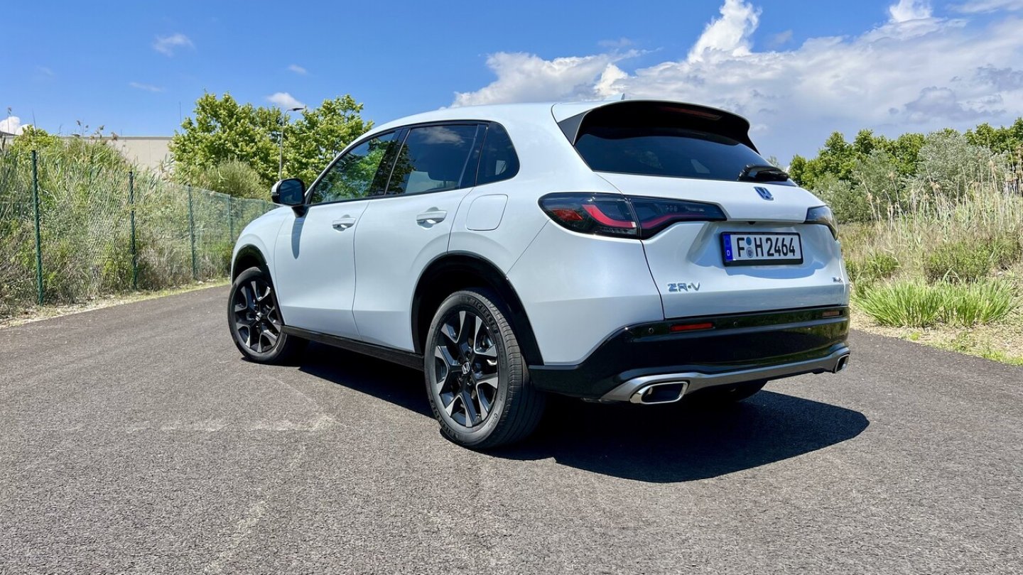 Der Benzinverbrauch liegt auf dem Niveau des Civic e:HEV.