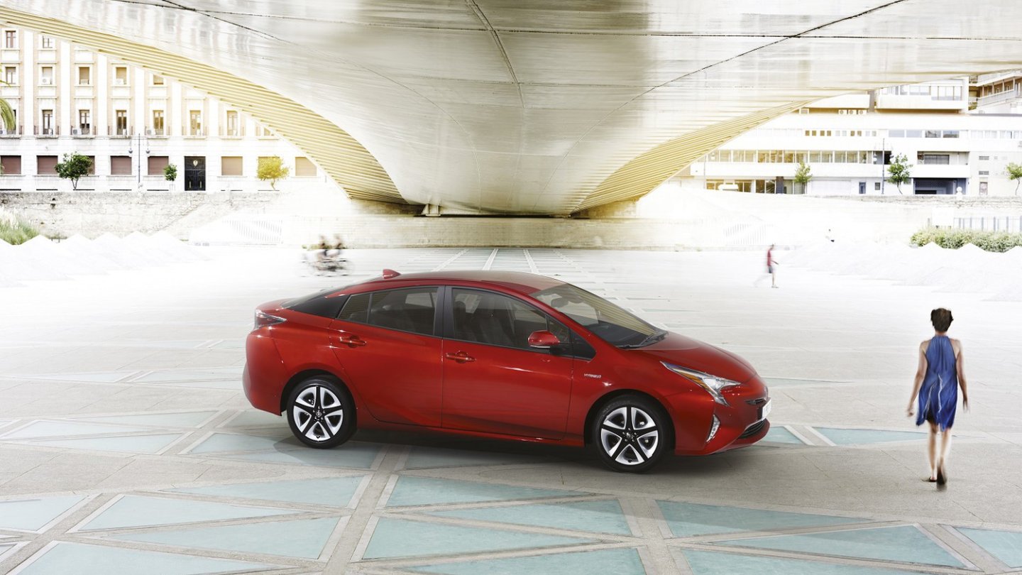 Der Toyota Prius ist bereits in vierter Modellgeneration unterwegs.