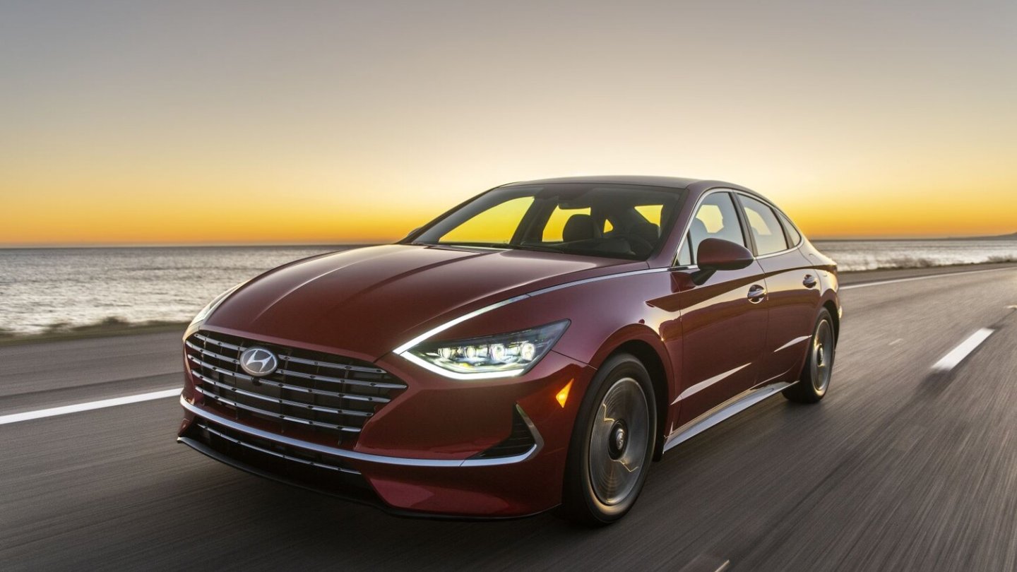 Der größere Hyundai Sonata, hier als Hybrid.