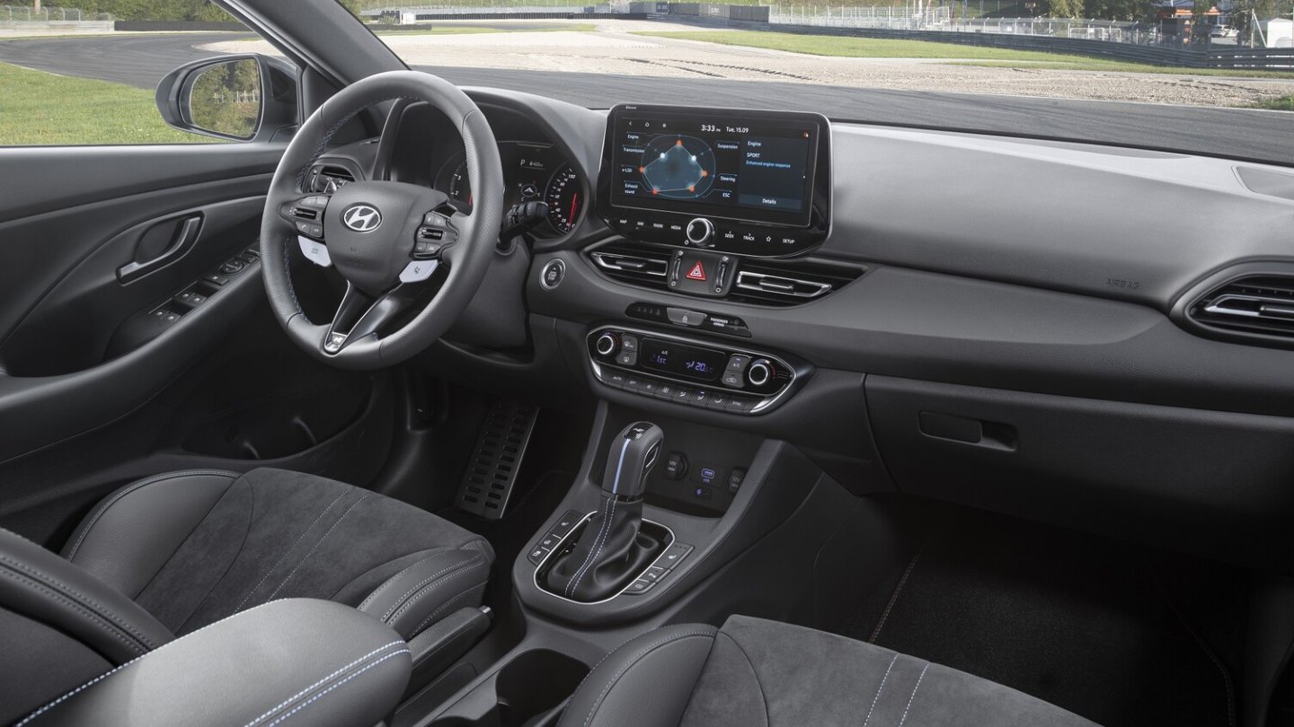 Neues Display für Infotainment und Co.