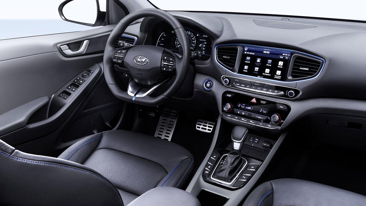 Gefälliges Cockpit im gar nicht so alternativen Kompakt-Koreaner.