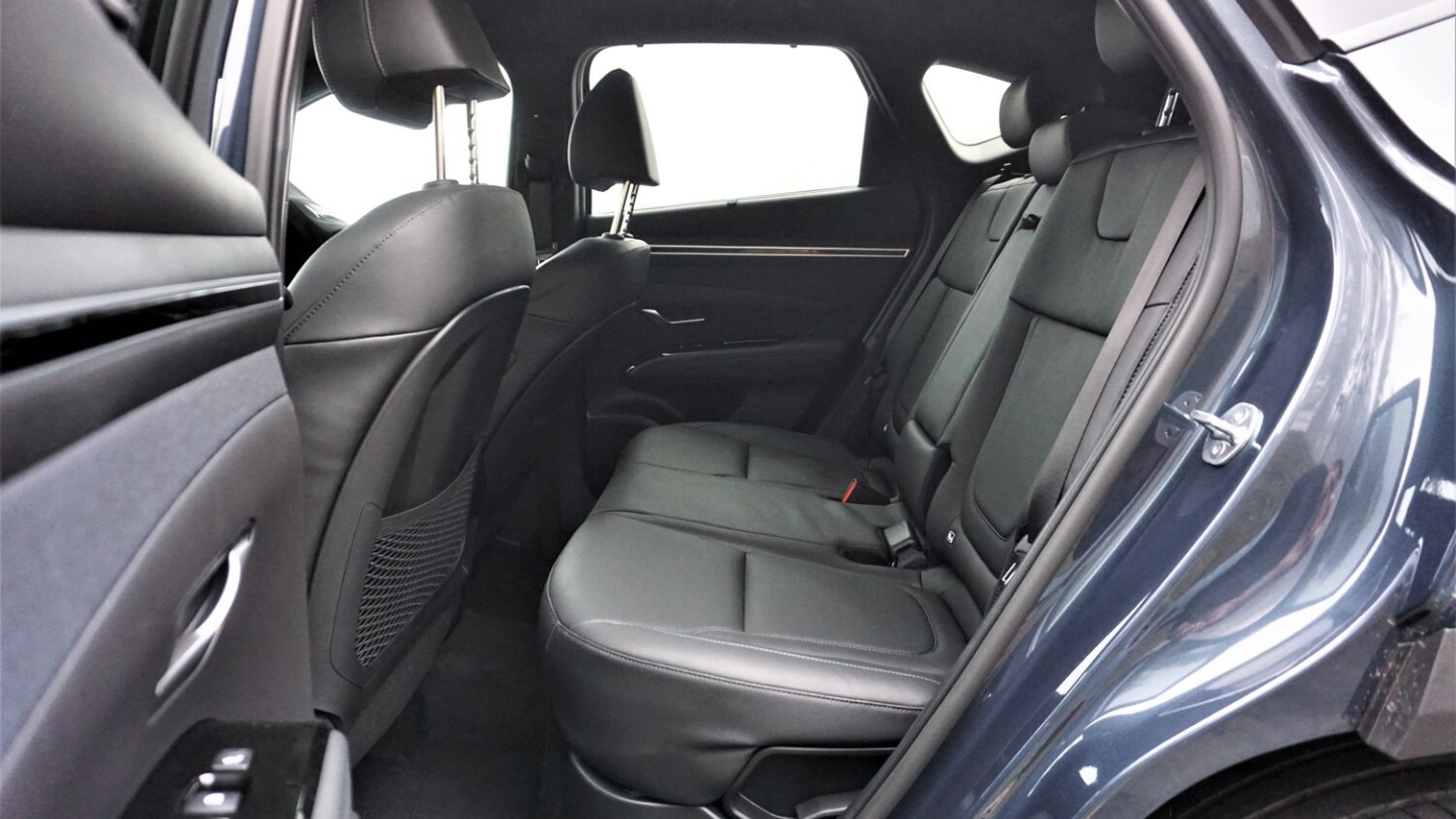 Im Fond bietet der Hyundai Tucson viel Platz in alle Richtungen.