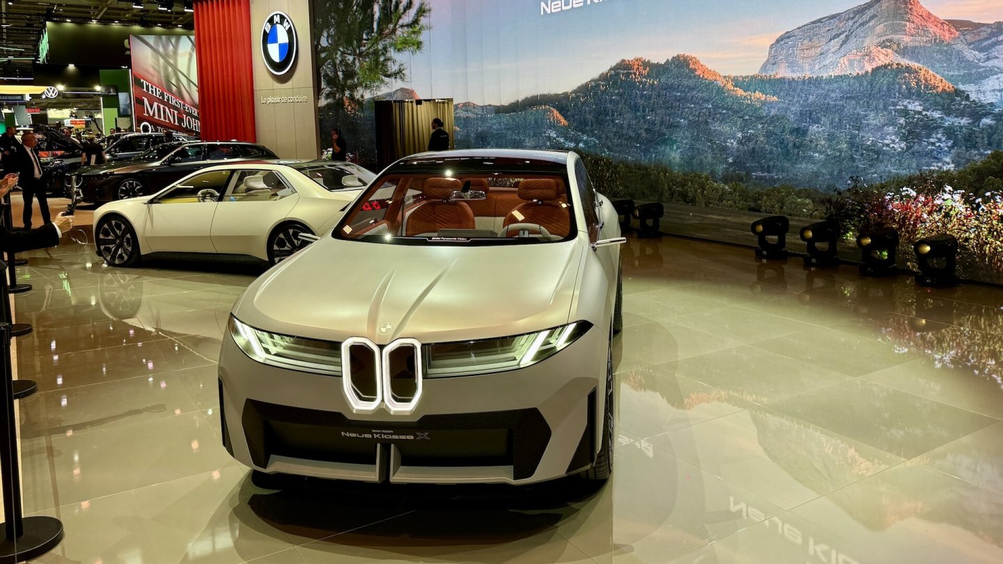 Die Neue Klasse startet mit einem Elektro-SUV als Nachfolger des iX3, dann folgt die 3er Limousine.