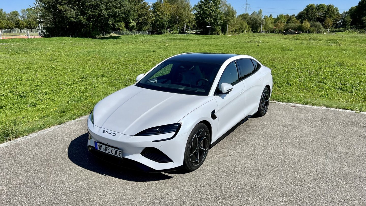 BYD ist der einzige chinesische Hersteller auf der Messe in Tokio.