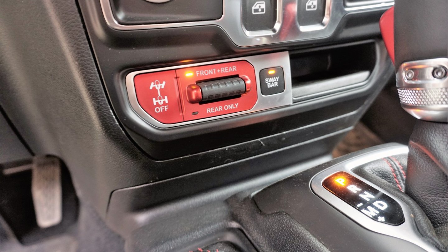 Der Jeep Wrangler Rubicon bietet den ausgefeiltesten Allradantrieb der drei Modelle.