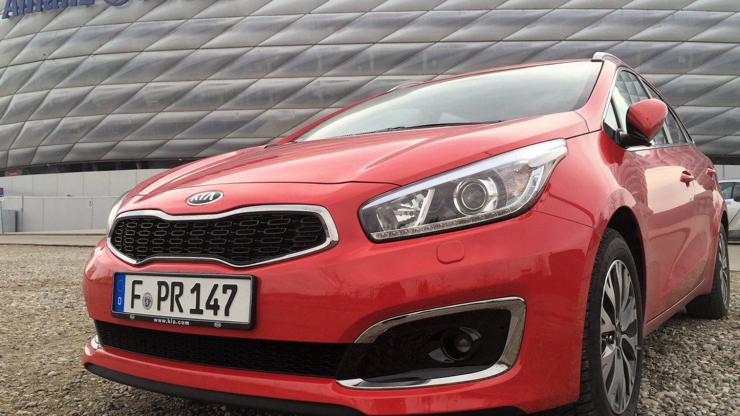 Kia cee´d mit Premium+ Paket
