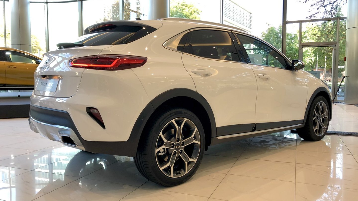 18-Zoll-Leichtmetallfelgen am Kia XCeed Plug-in-Hybrid.