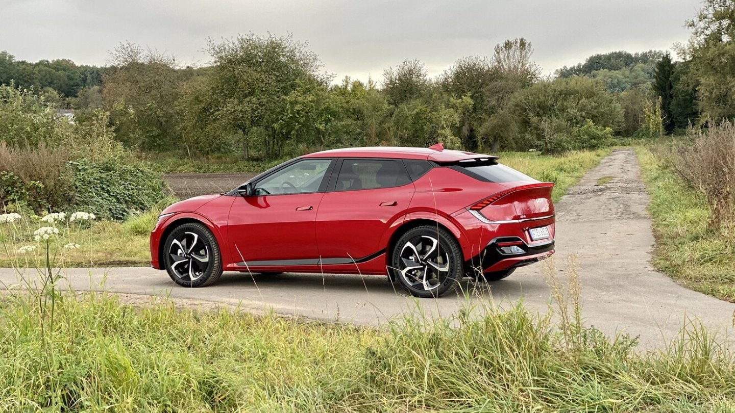 Die Farbe Runway Rot kostet keinen Aufpreis.