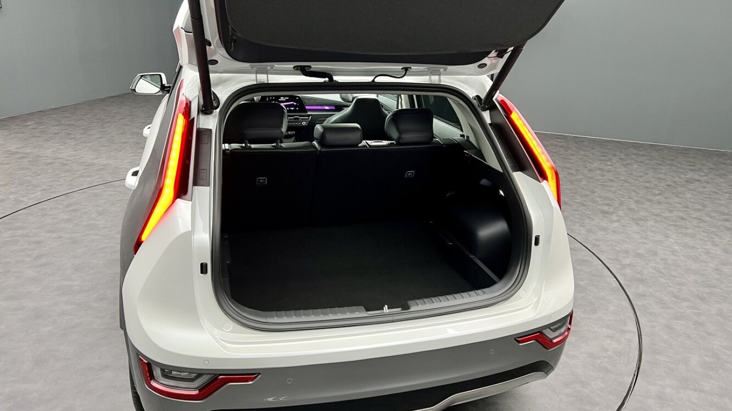 Das Kofferraumvolumen liegt über dem des Vorgängers.