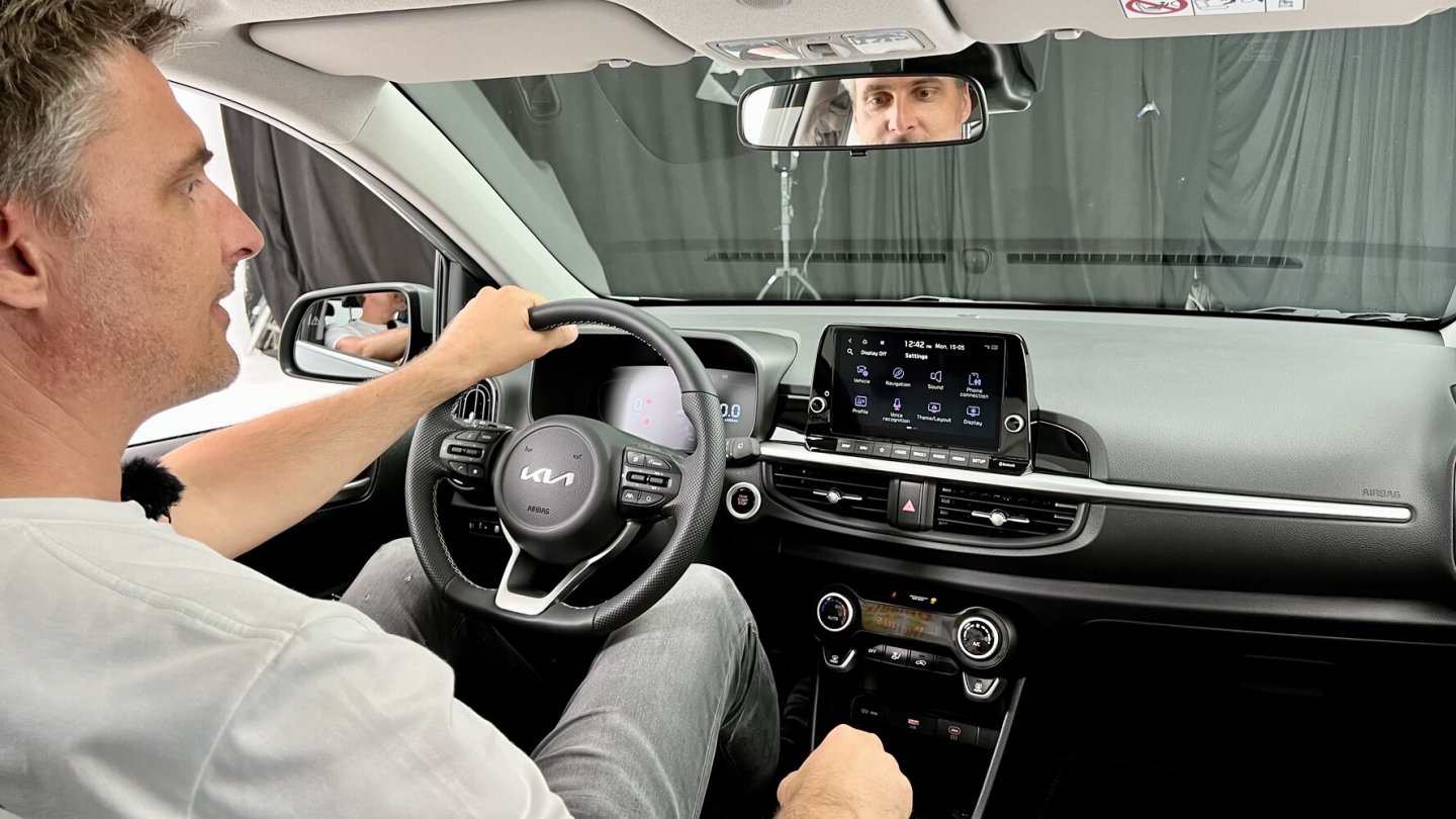 Das Cockpit wurde optisch kaum verändert.