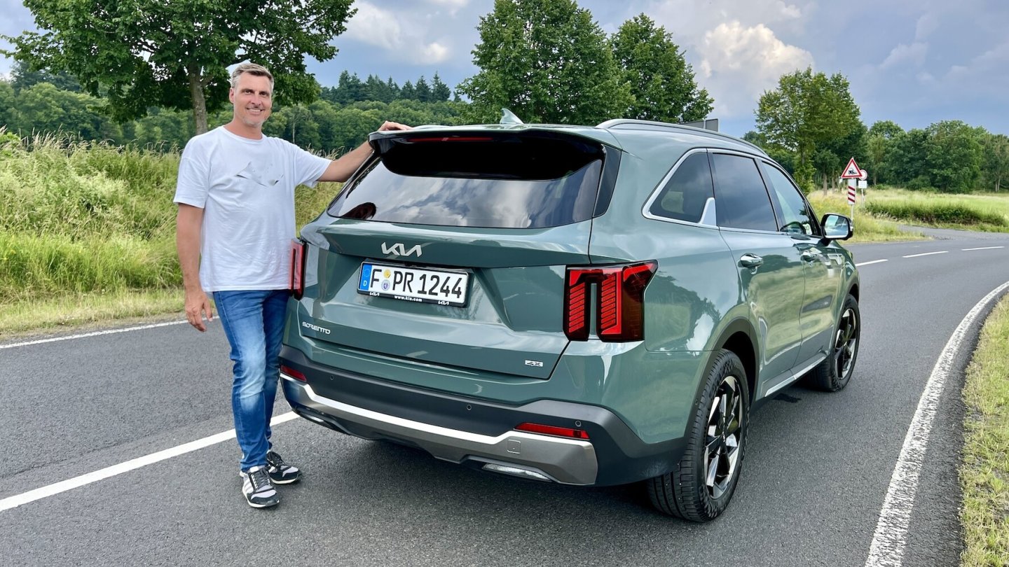 Die optischen Änderungen am Heck fallen dezent aus.