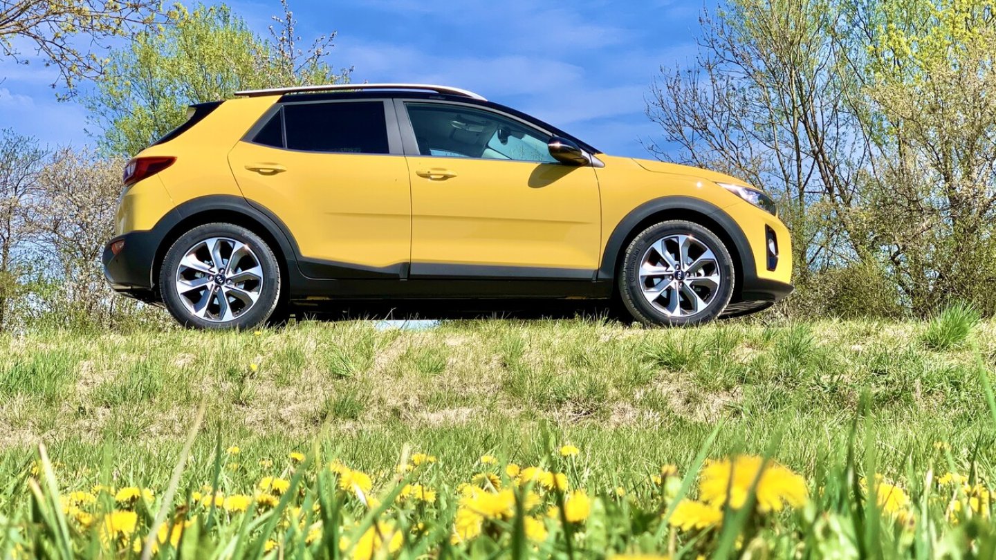 Kein BVB-Fanmobil, sondern der Stonic in Florida-Gelb mit schwarzem Dach.