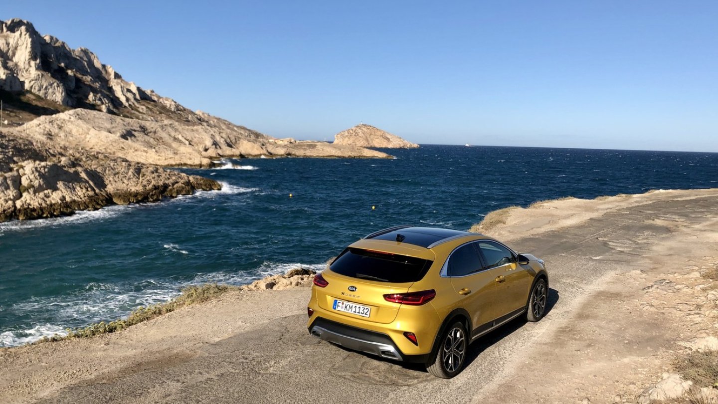 Der Kia XCeed ist 4,40 Meter lang und 1,49 Meter hoch.