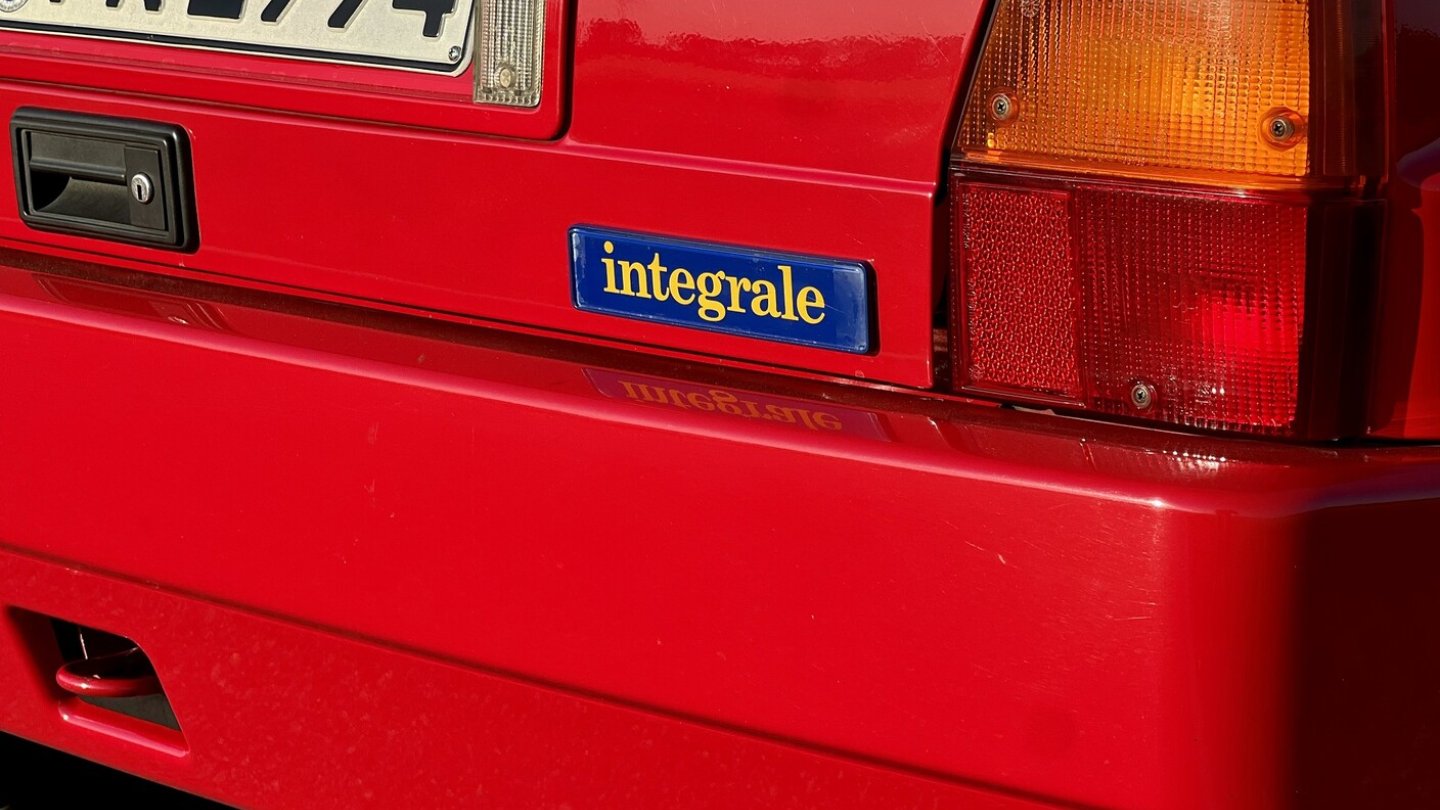 Dieser Schriftzug ist für Autofans so etwas wie ein Liebe ist... Aufkleber.