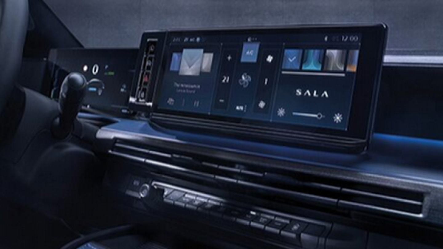 Auch beim Infotainment nutzt der Lancia Ypsilon den Stellantis-Konzernbaukasten.