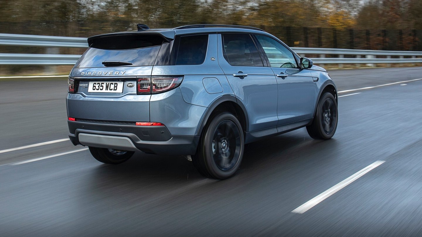 Der Land Rover Discovery Sport P300e.