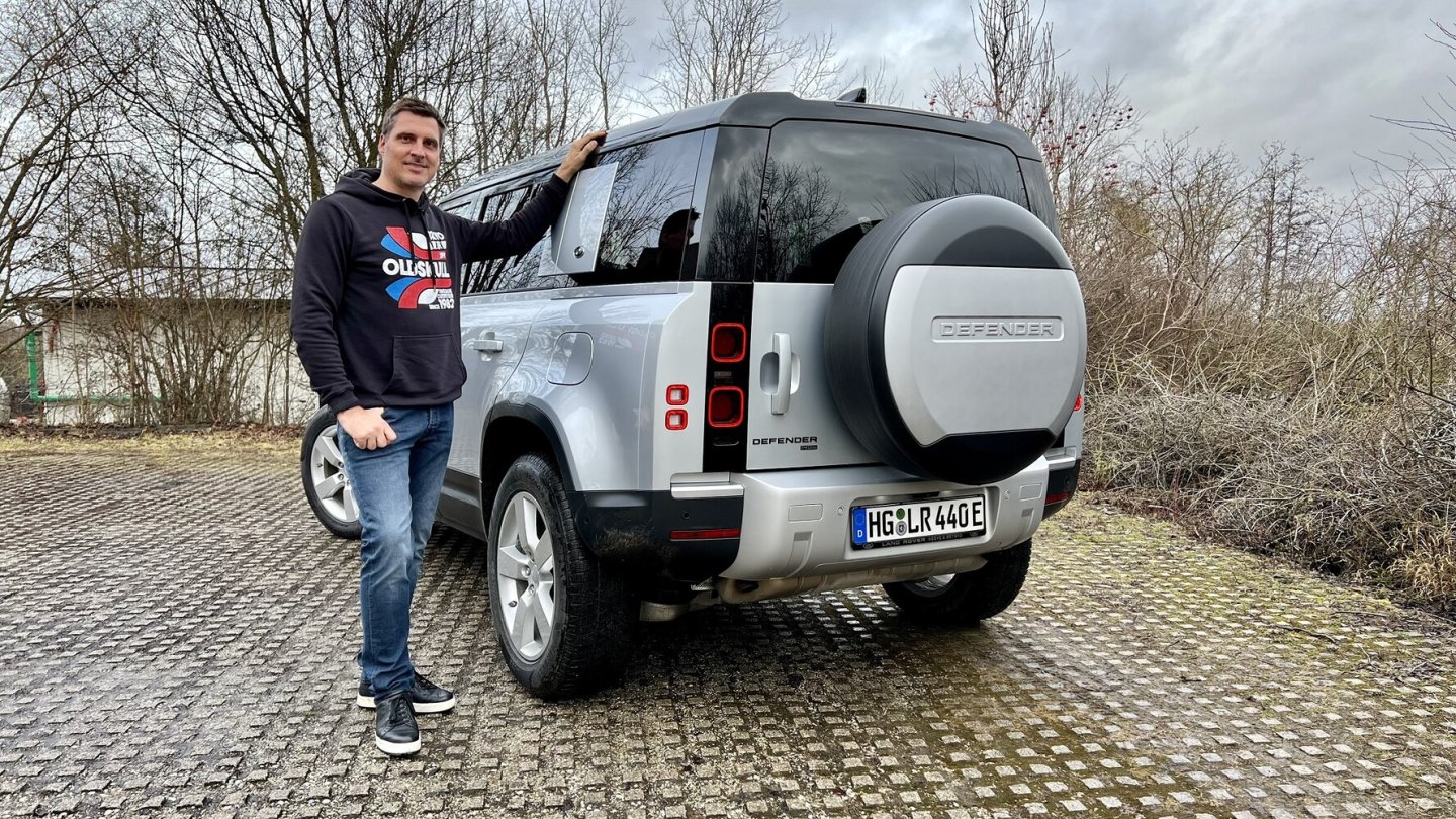 Das Auto überzeugt mal wieder, der Hybrid-Antrieb passt nicht ideal zum Defender.