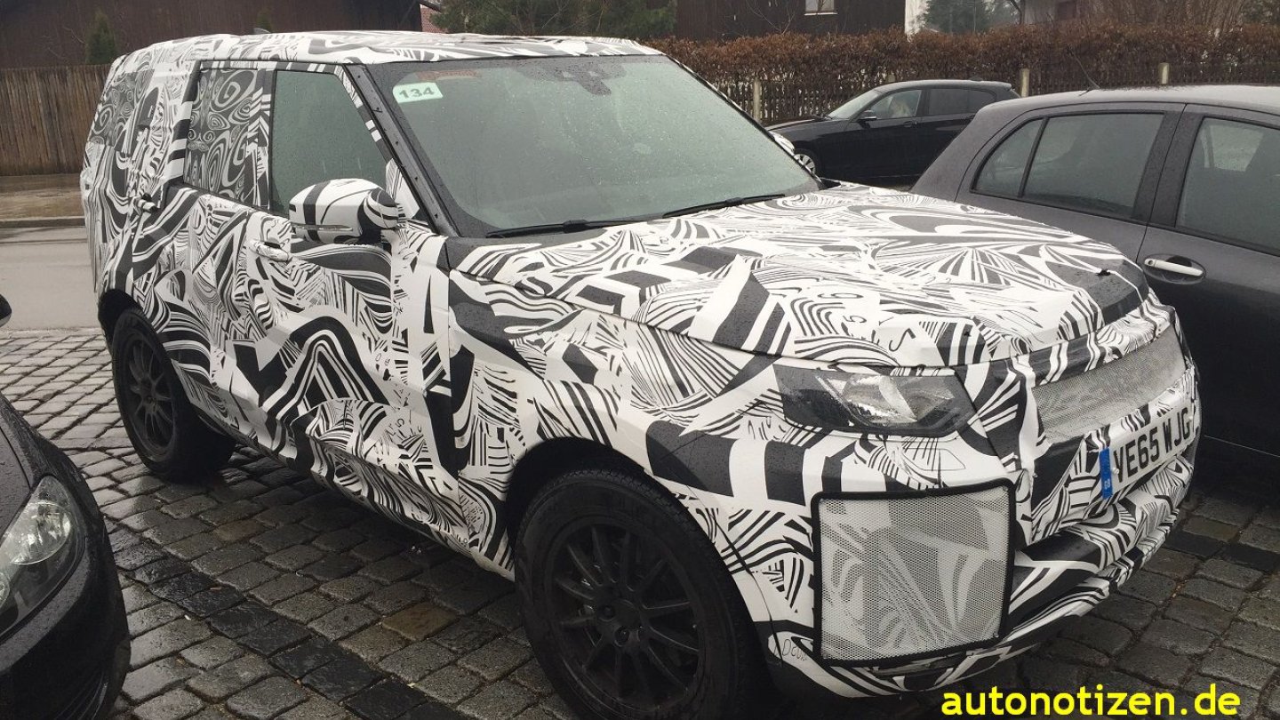 Hier ein noch komplett getarnter Prototyp.