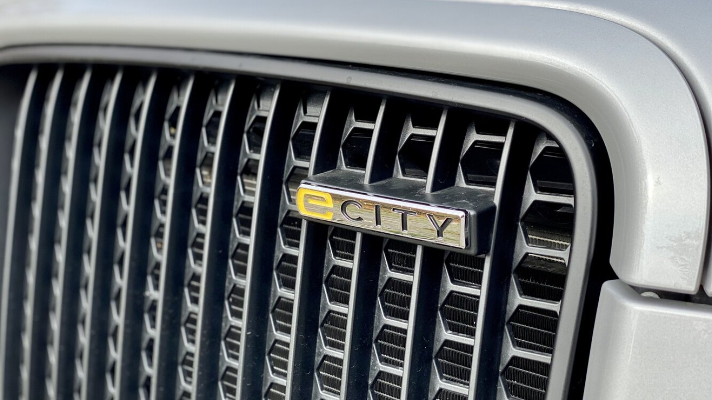 Die mittlere Ausstattungslinie des VN5 heißt City.