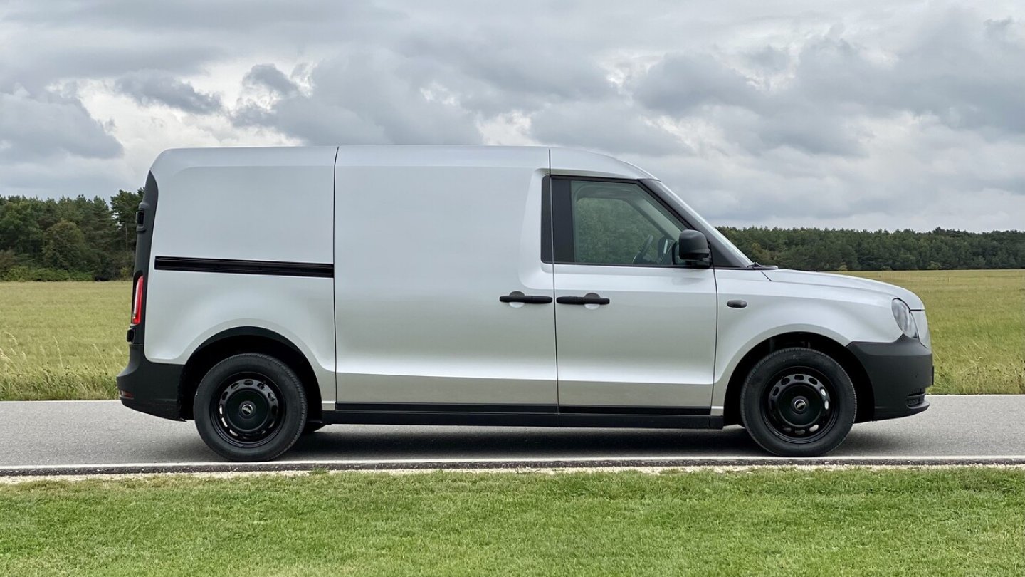 Der LEVC VN5 ist 5,23 Meter lang.