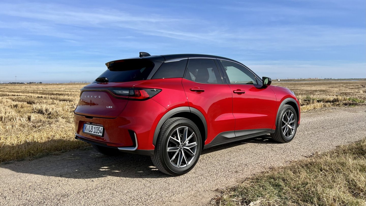 Der Verbrauch liegt auf dem Niveau des WLTP-Wertes.