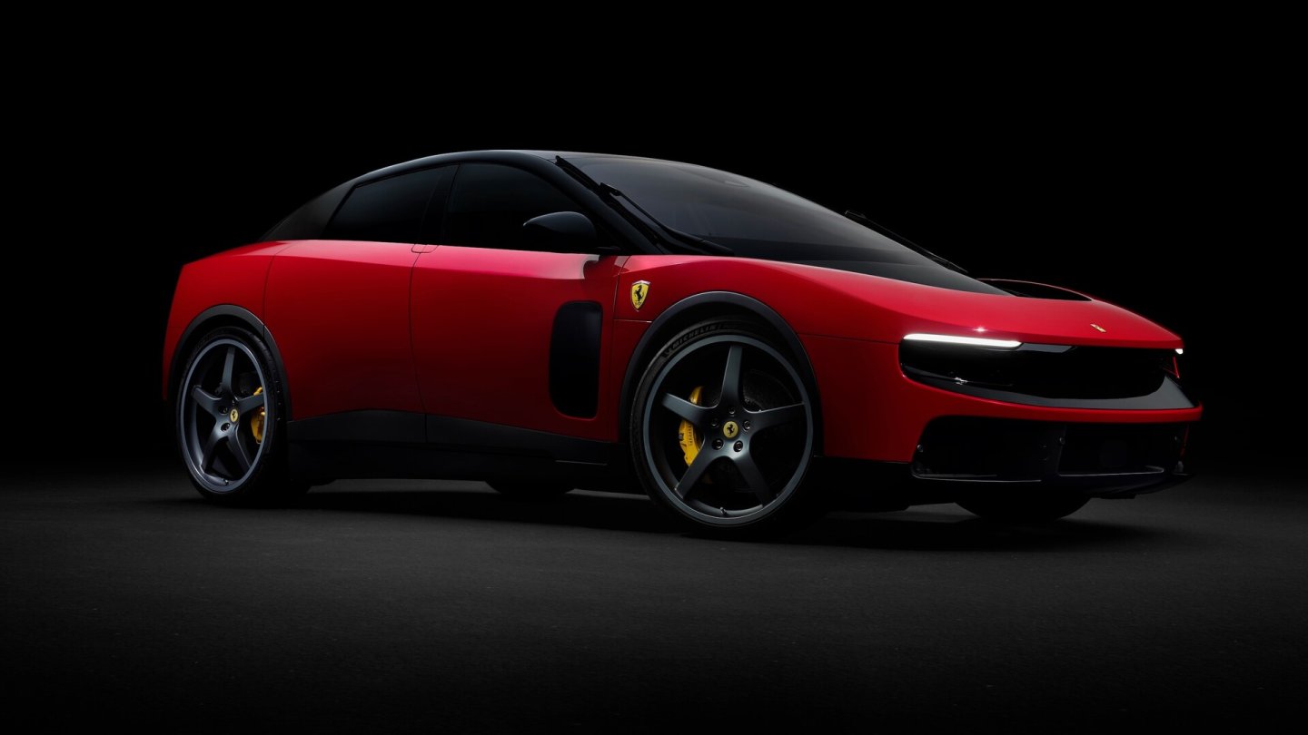 Auch den Luce gibt es in Ferrari-Rot.