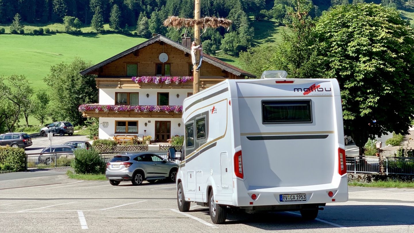Malibu-Fahrzeuge werden in Slowenien gebaut, parken aber auch in Österreich gut.