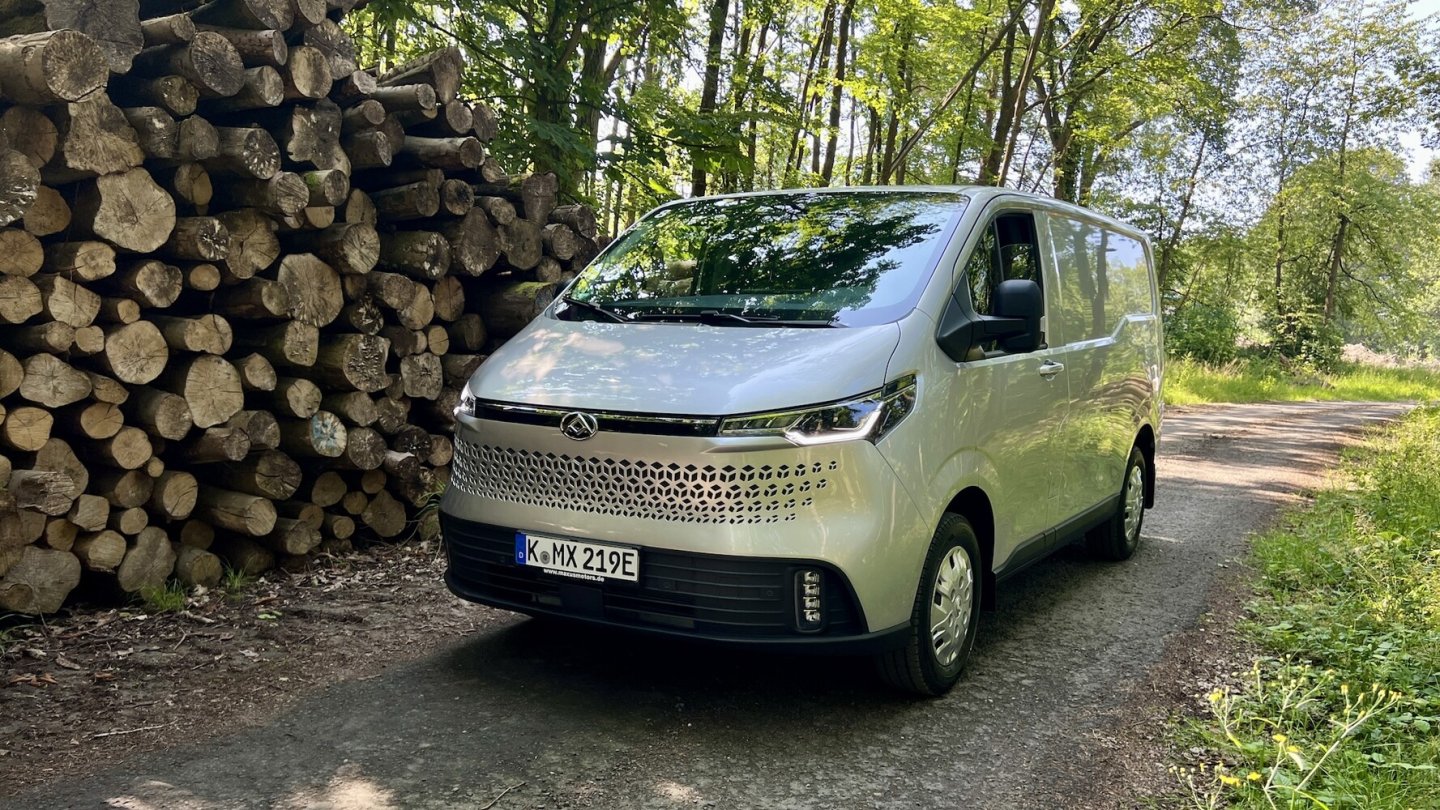 Ein Allradmodell mit zwei Motoren wird nachgereicht.