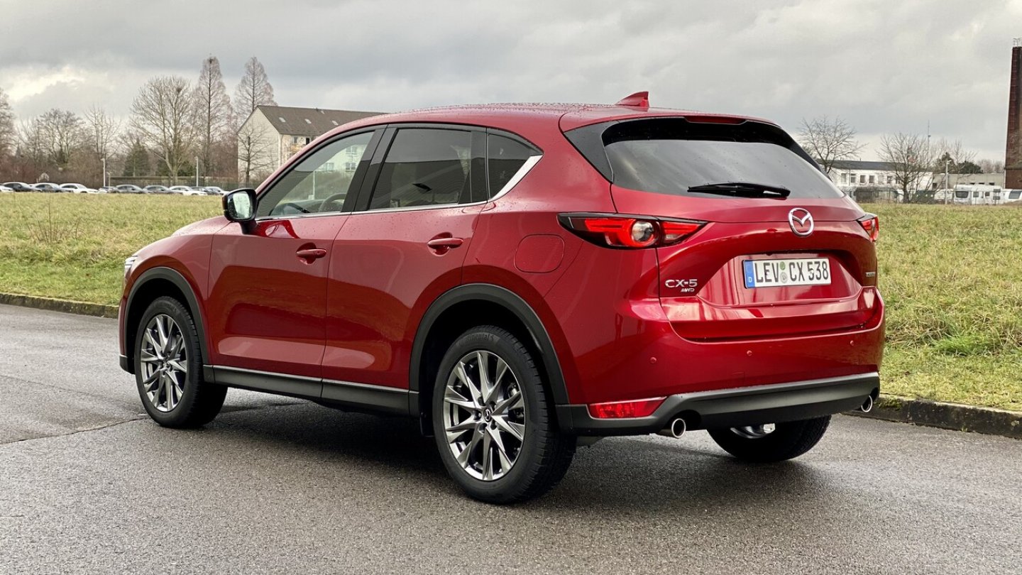 Der Mazda CX-5 ist 4,55 Meter lang.