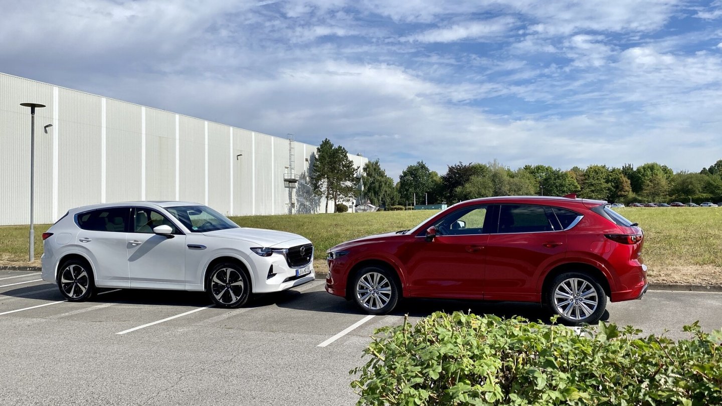 Beide SUV tragen in ihrer jeweils höchsten Ausstattungslinie an.