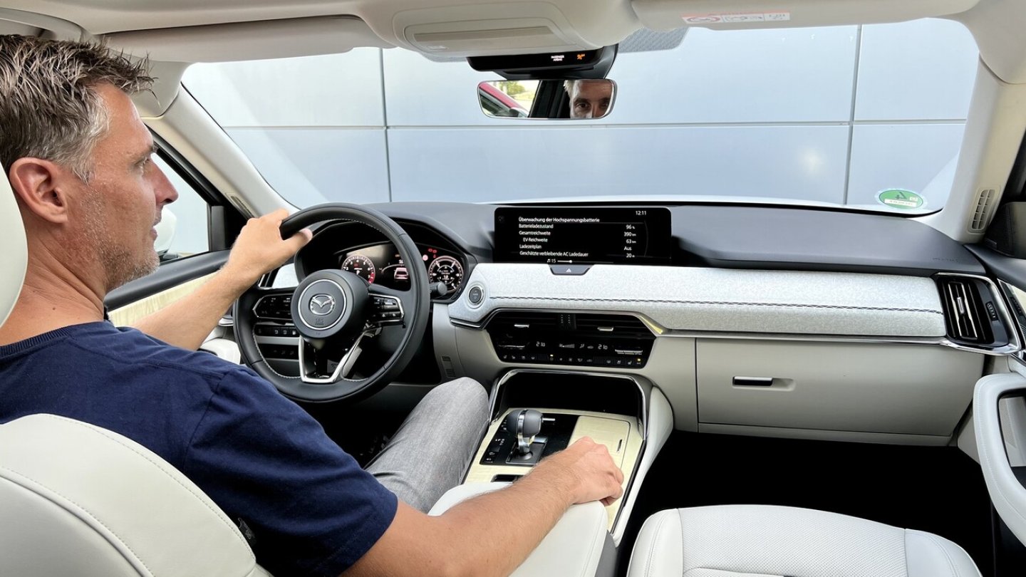 Nur im Mazda CX-60 gibt es Sitzbventilation für Fahrer und Beifahrer.