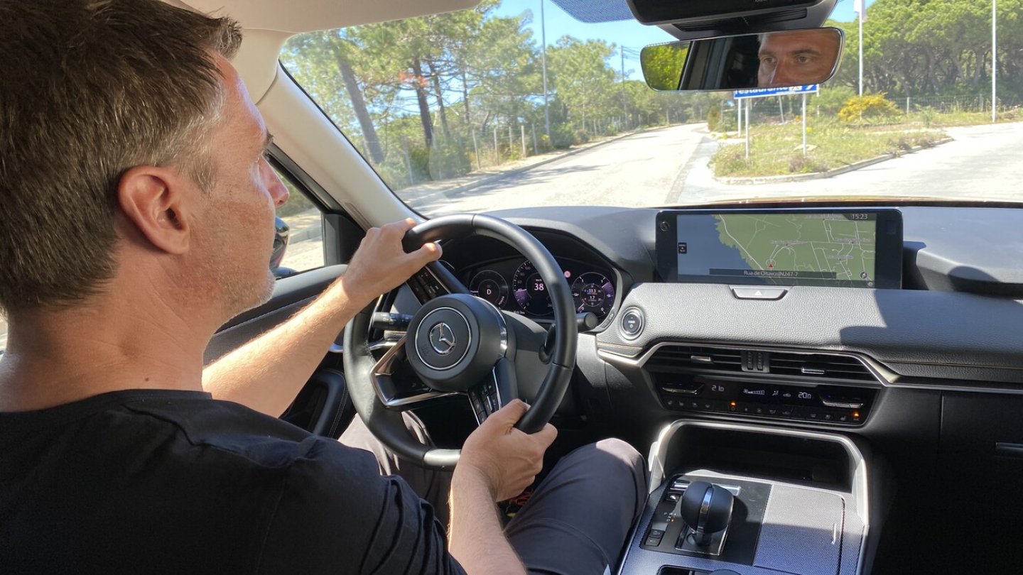 Fahrwerksabstimmung und Lenkung haben eine sportliche Note.