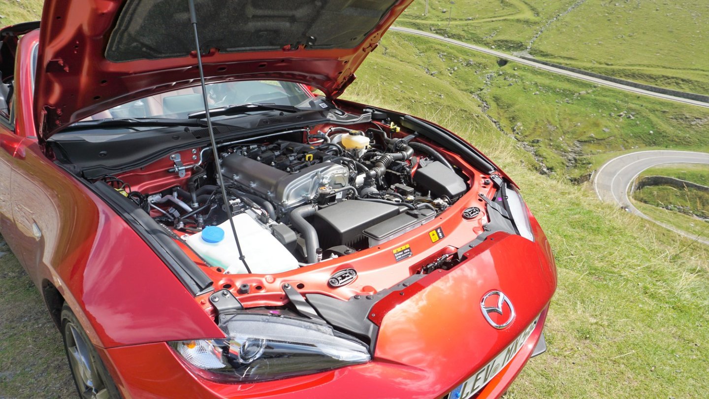 Der jetzt 184 PS starke Zweiliter-Saugbenziner wurde umfassend überarbeitet.