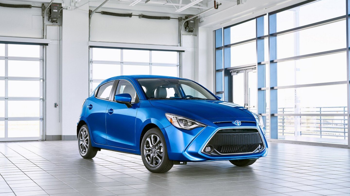 In den USA wurde der Mazda2 zeitweise als Toyota Yaris verkauft.
