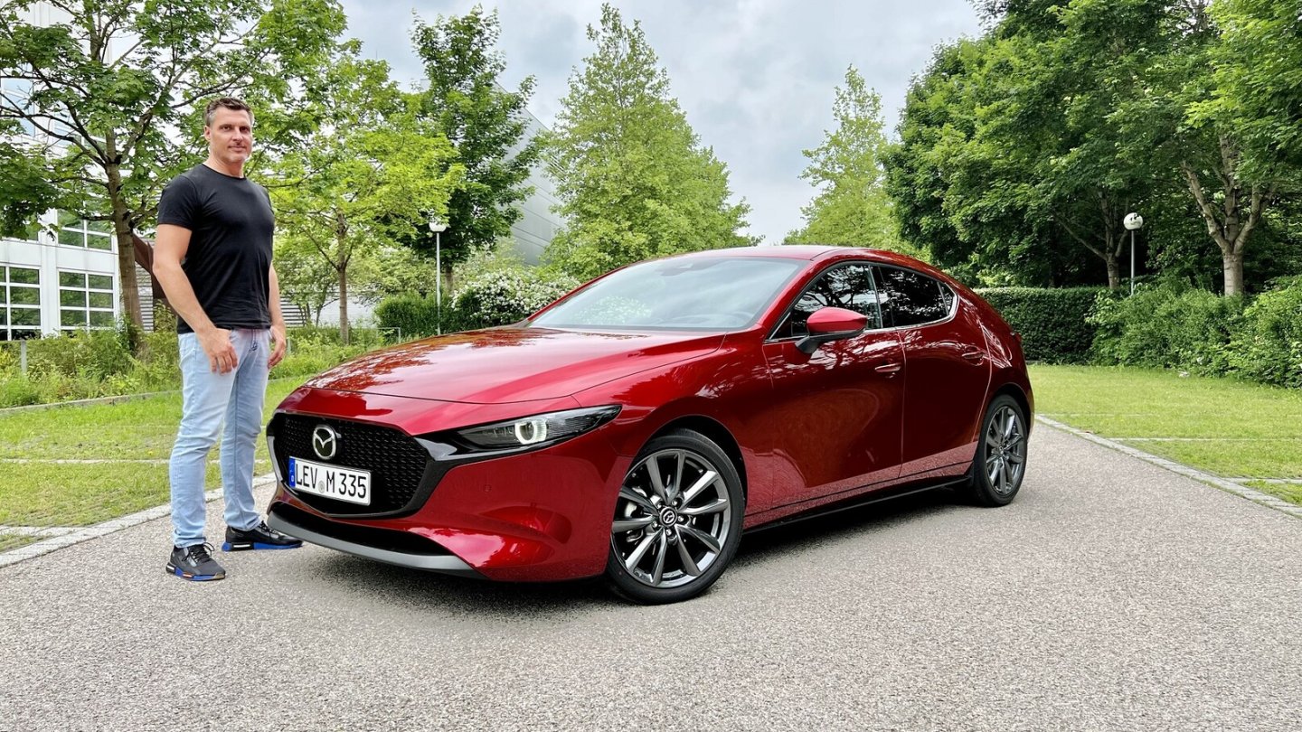 Der Mazda legt mehr Mehr auf Design als auf perfekte Raumausnutzung.