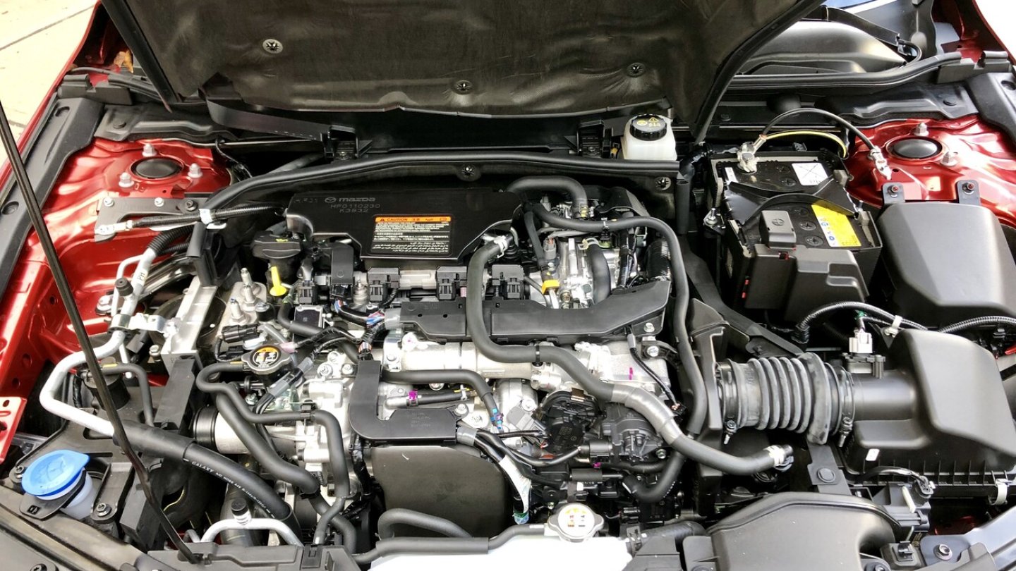 Der neue Motor ohne Kunststoffabdeckung.