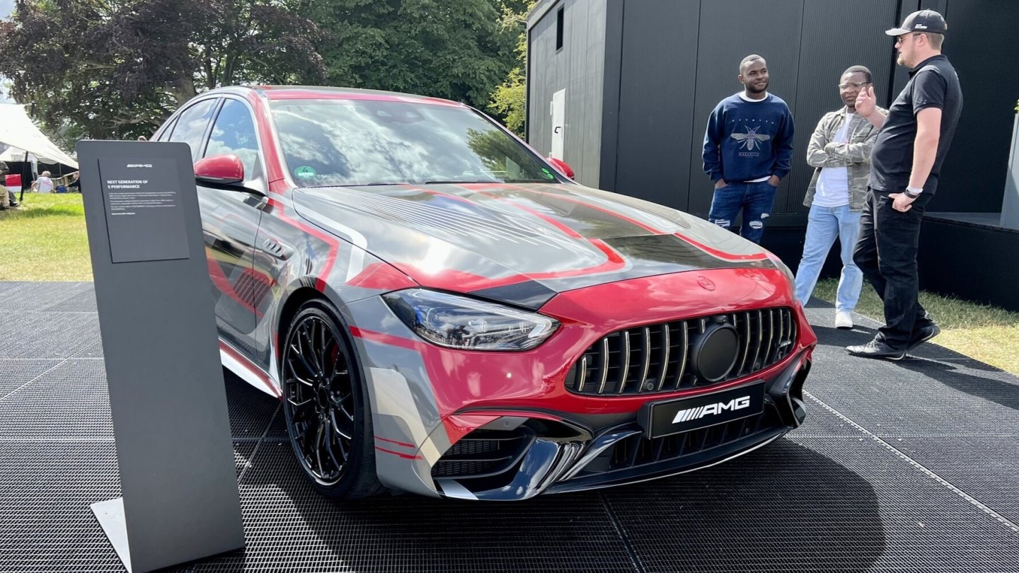 Mercedes-AMG C63 (2023)