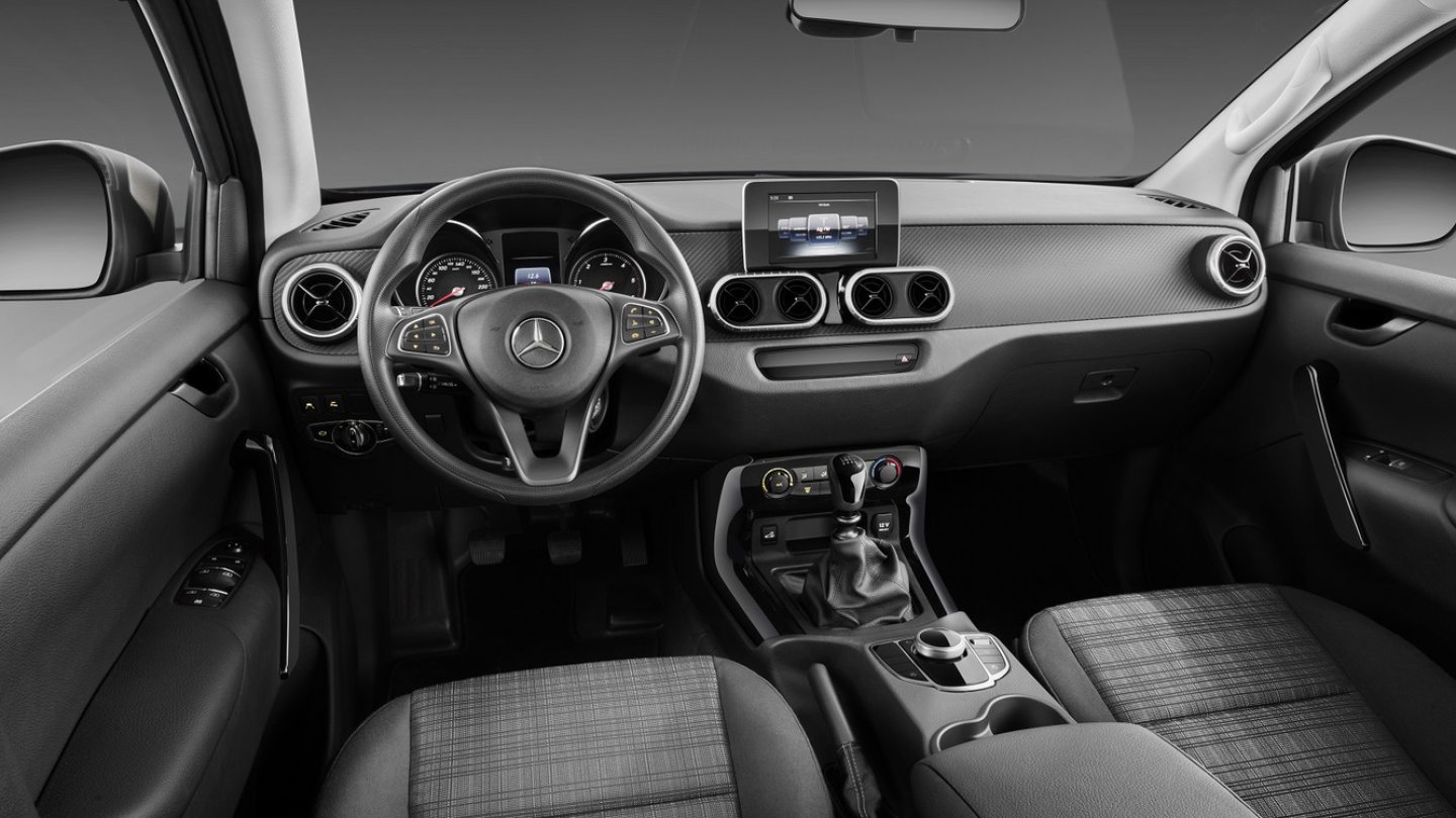 Das Cockpit der X-Klasse Pure.