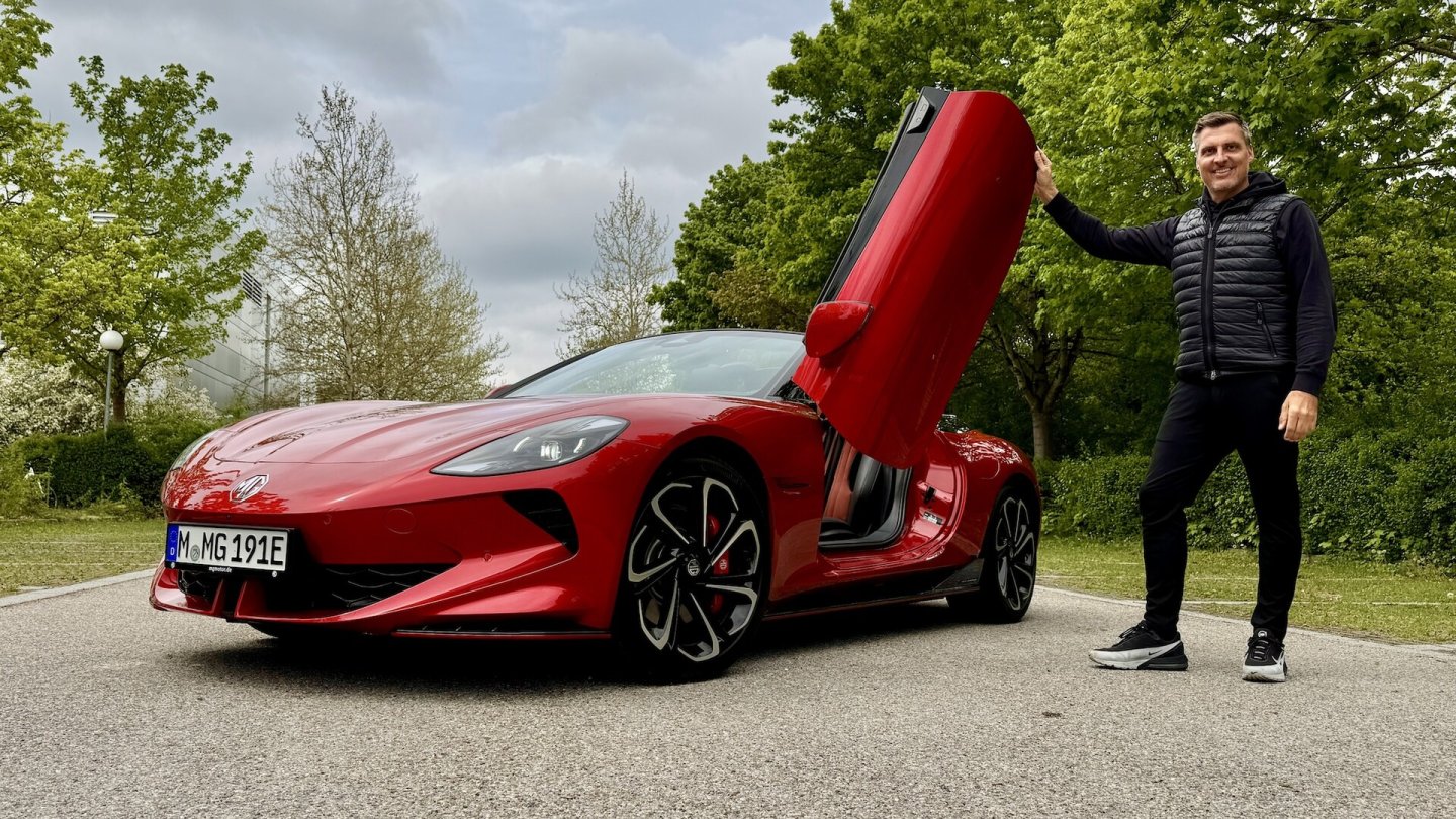 Erfrischend: Ausflüge mit dem fast lautlosen Elektro-Roadster machen großen Spaß.