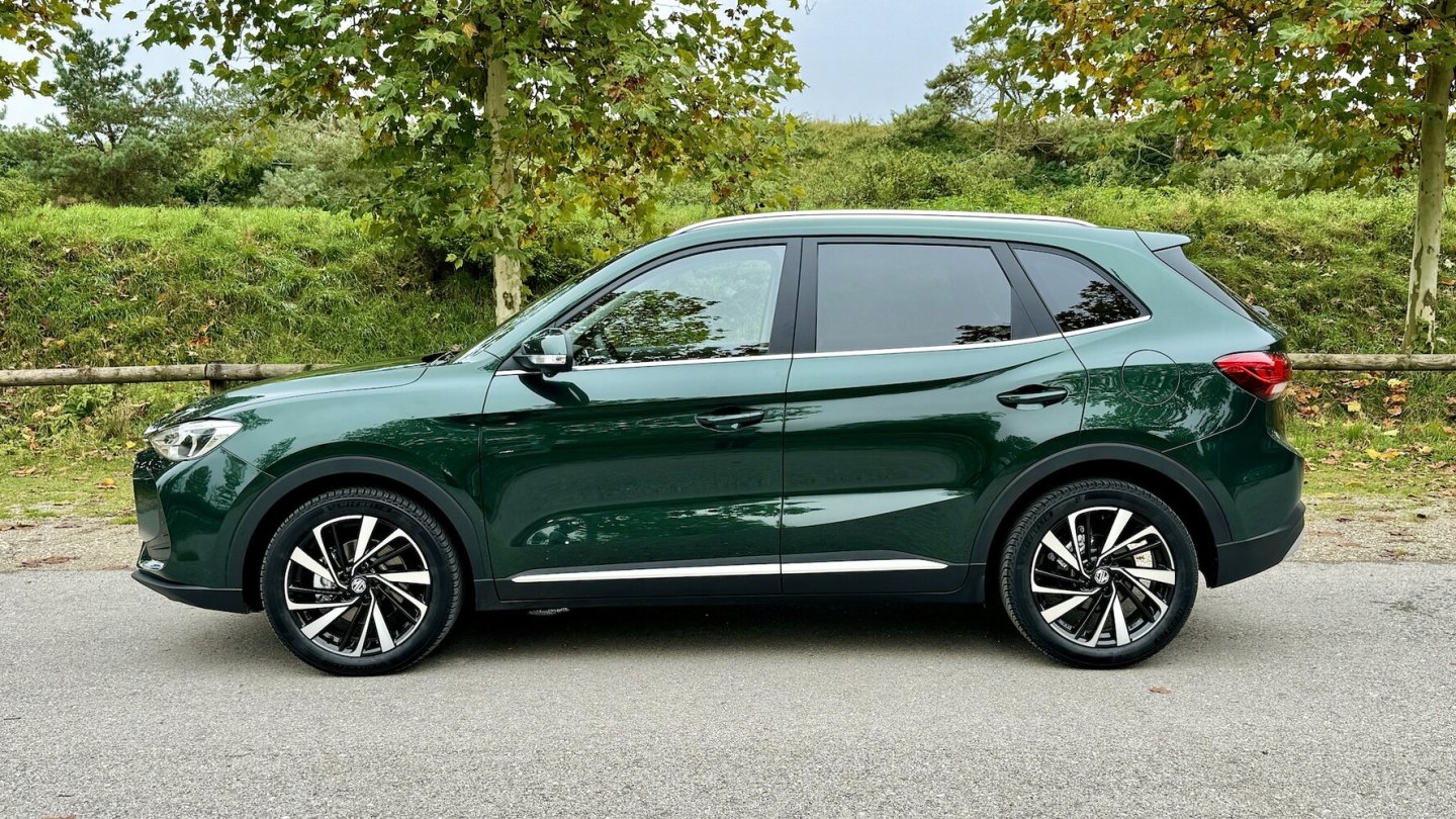 Mit dem Modellwechsel wuchs der MG ZS um elf Zentimeter, er ist jetzt 4,43 Meter lang.