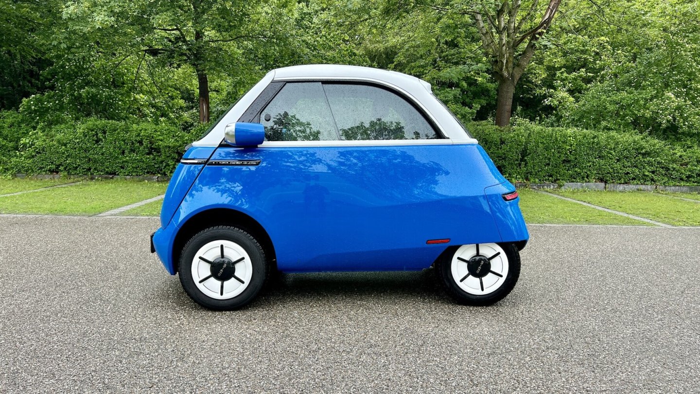 Mit einer Länge von 2,52 Metern hat der Microlino das Format des ersten Smart City Coupé.