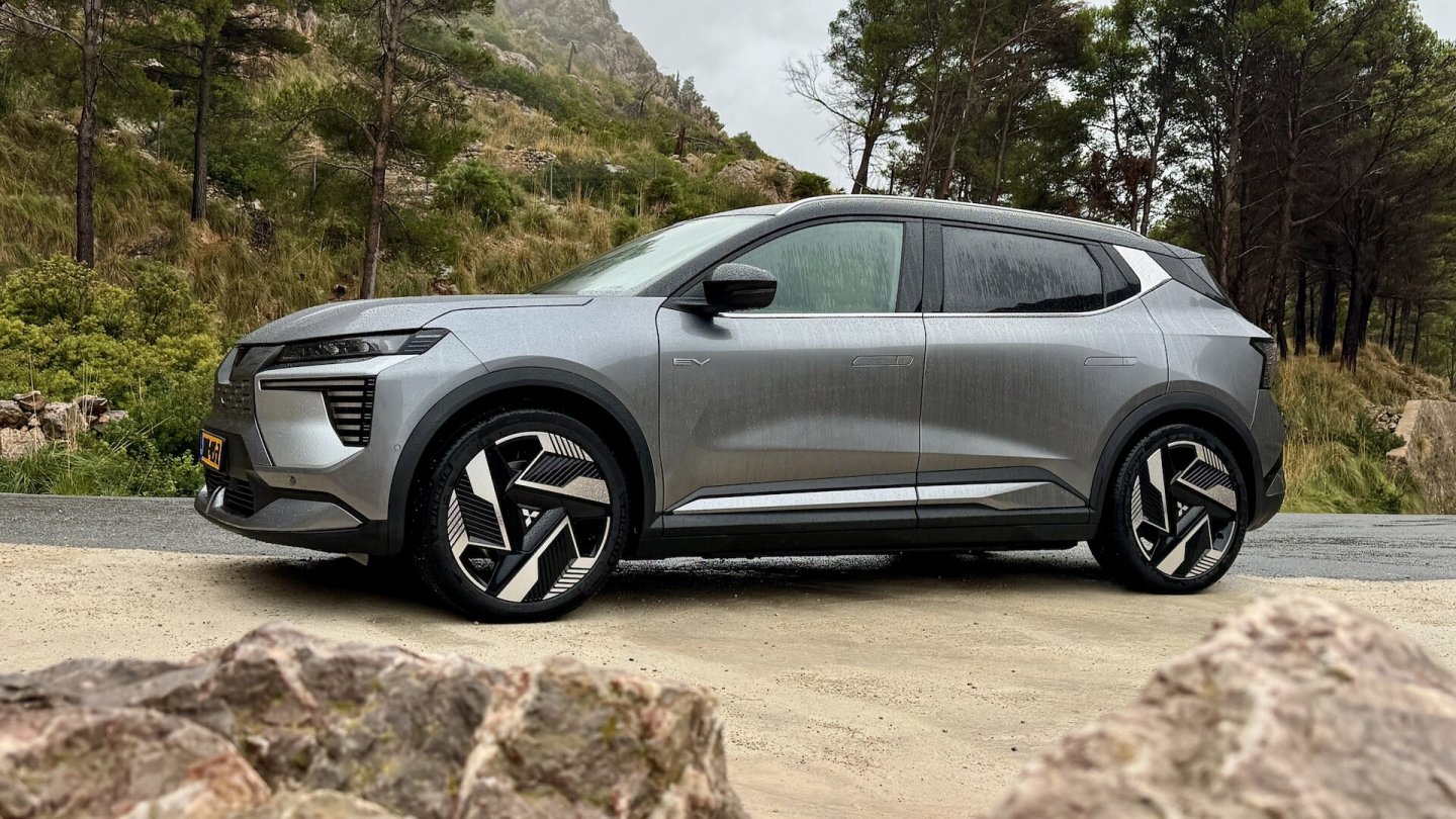 20-Zoll-Felgen sind Teil der Ausstattung beim Eclipse Cross Diamant Top.