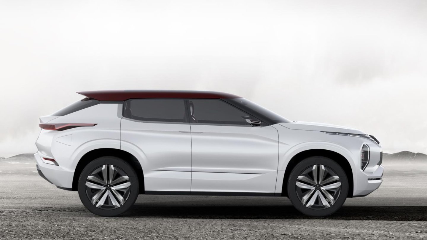 Das Design mit dem schrägen Heck betont die Größe des Autos. Das dürfte auch in den USA gut ankommen.